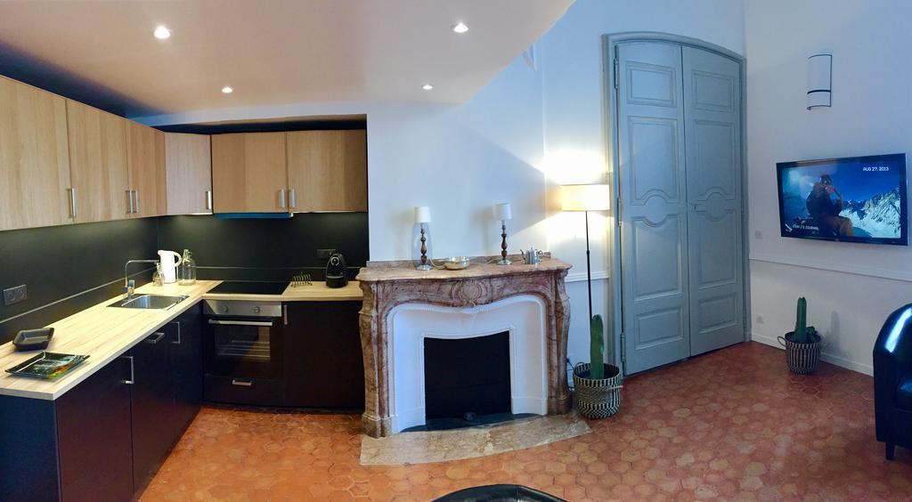 Les Suites Du Cours & Spa Aix-en-Provence Exteriör bild