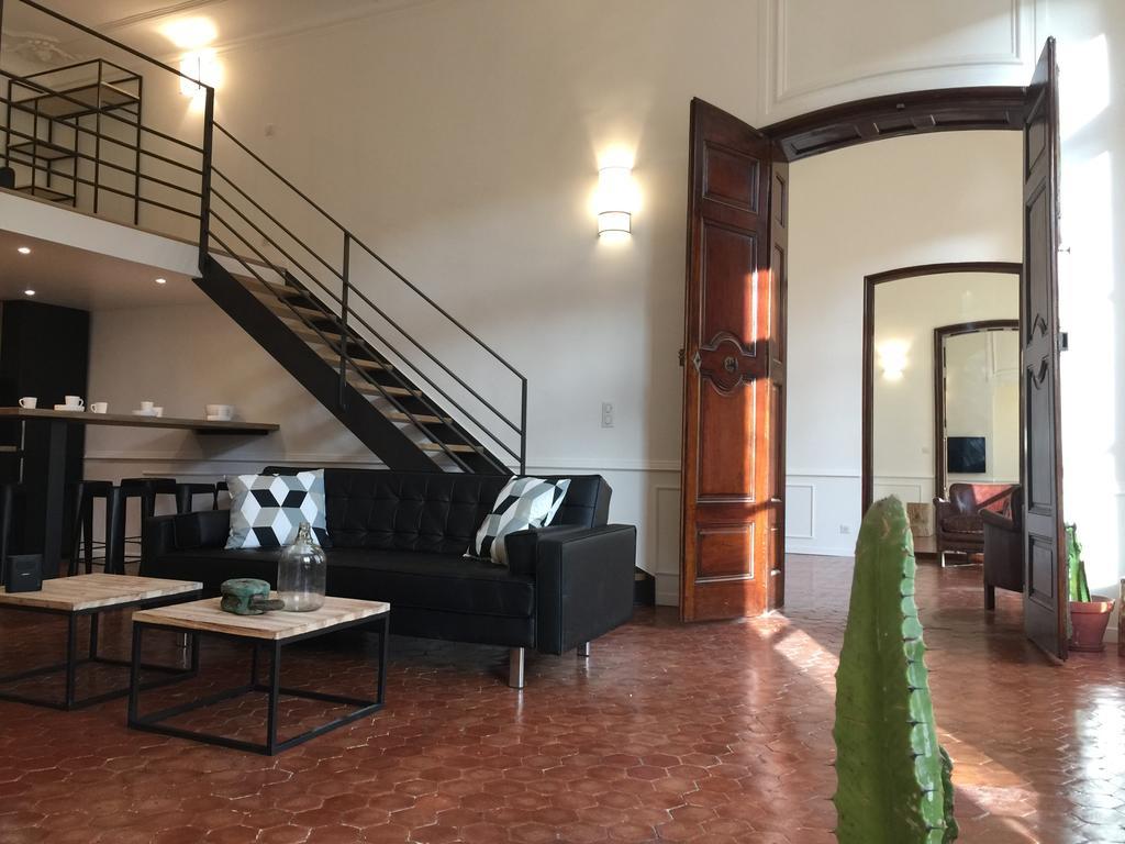 Les Suites Du Cours & Spa Aix-en-Provence Exteriör bild