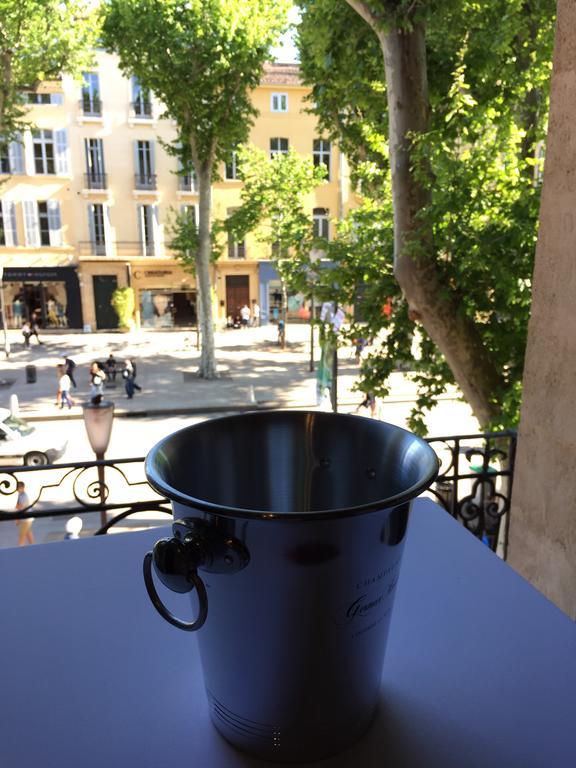 Les Suites Du Cours & Spa Aix-en-Provence Exteriör bild